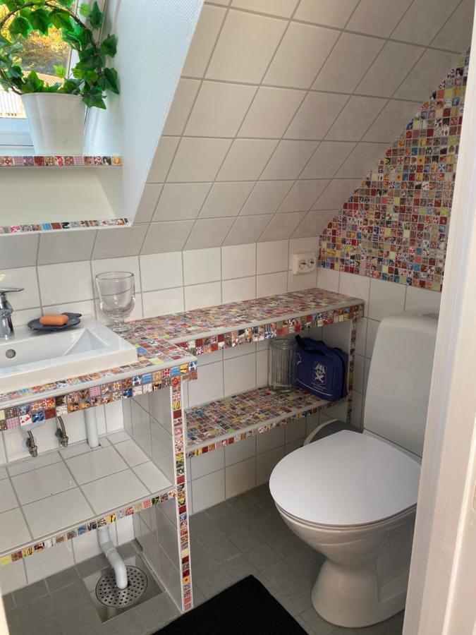 Ferienwohnung Fin Laegenhet I Hjaertat Av Moelle Exterior foto